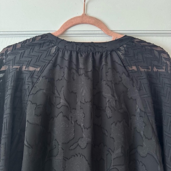 Vince Camuto Black Blouse with Sheer Patterned Sleeves Size S - Picture 8 of 16